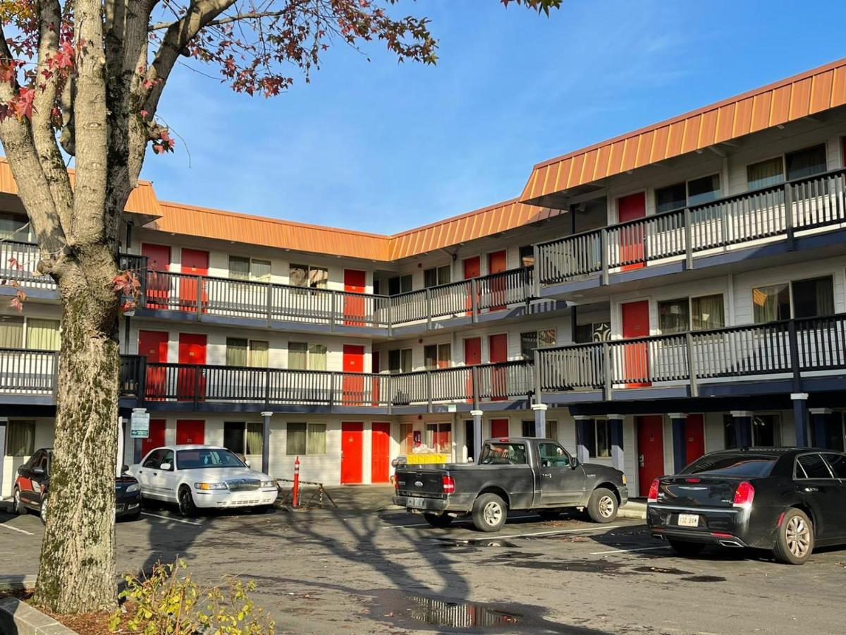 Portland Inn エクステリア 写真